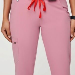 Medium tall brand new with no tags never worn figs joggers